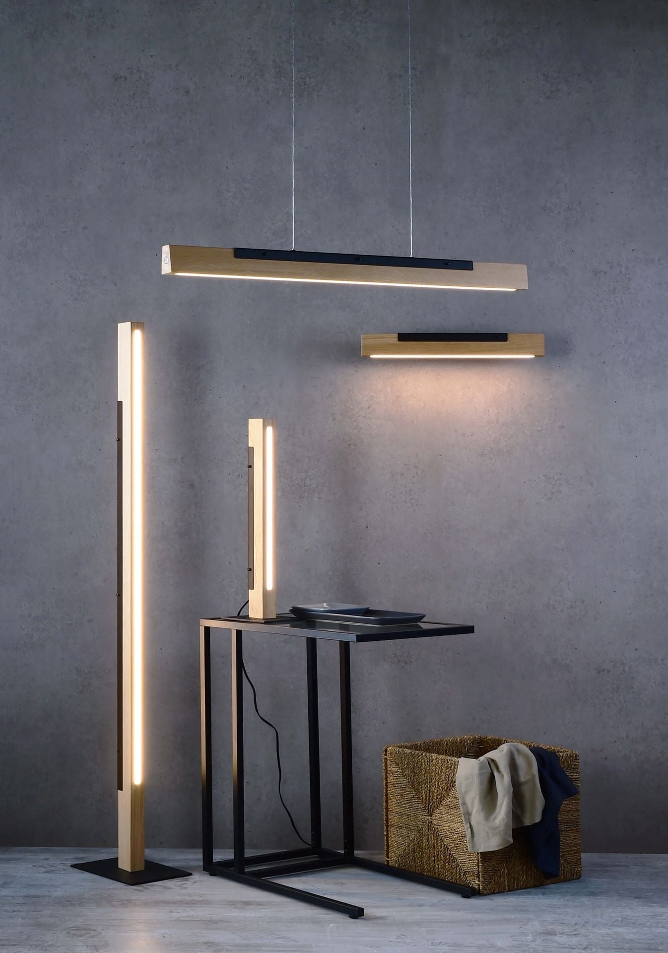 Oak floor lamp Madera 1410mm with touch sensor from DekoLight